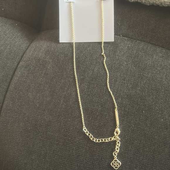 Kendra Scoot Ari Heart pink and gold necklace 15”-17”(2” extender) - Picture 6 of 7